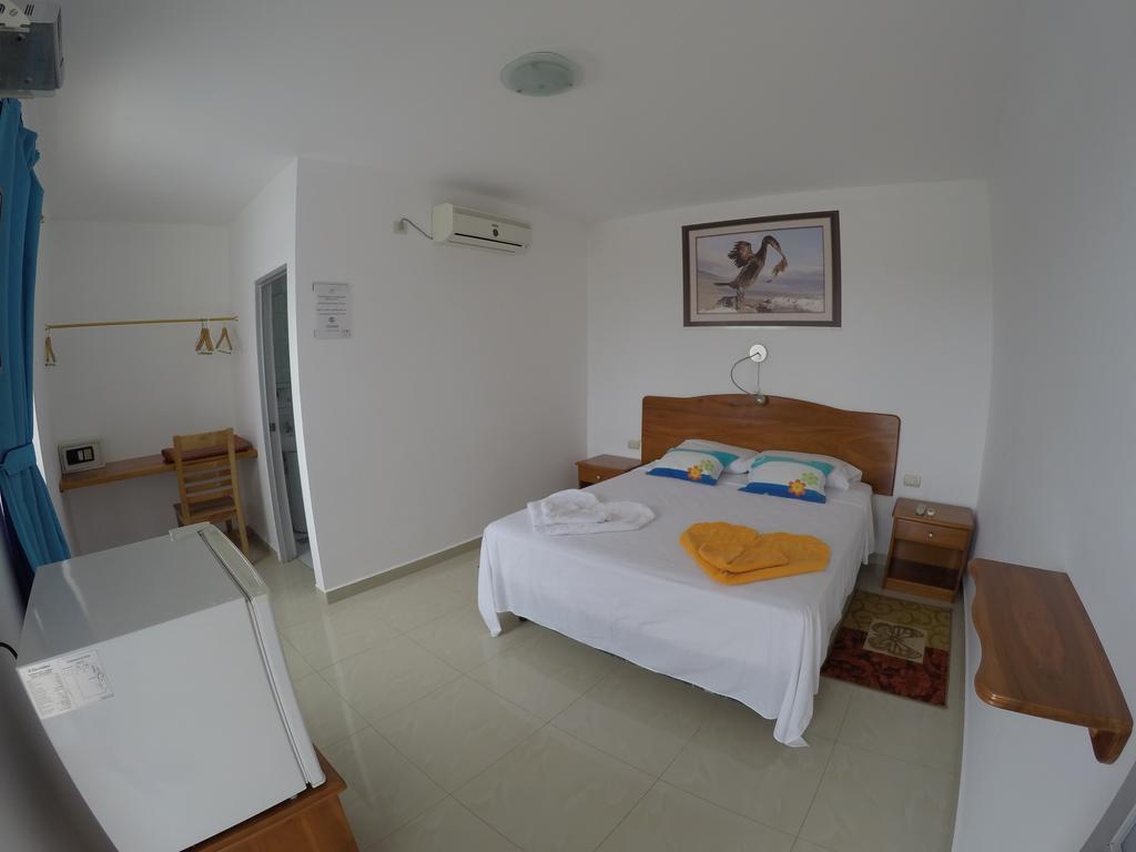Stefany'S Lodging Puerto Baquerizo Moreno Chambre photo