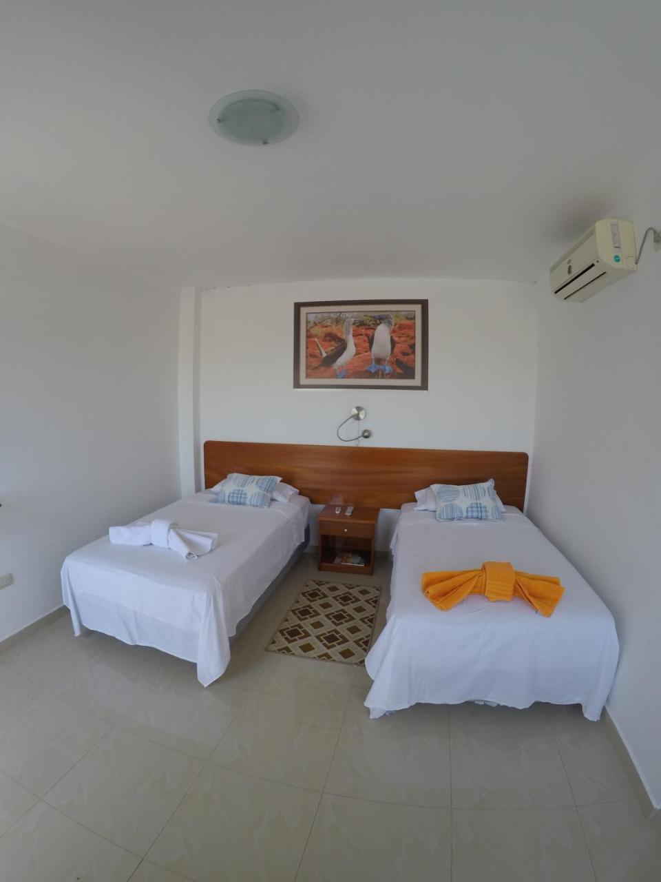 Stefany'S Lodging Puerto Baquerizo Moreno Extérieur photo